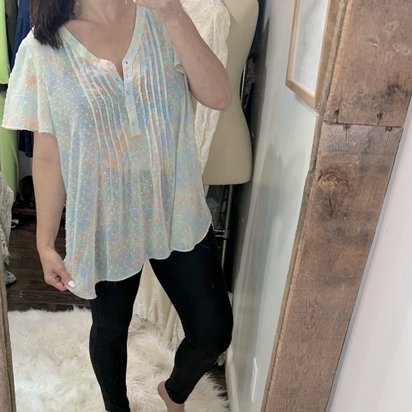 Rose & Olive Multicolor Pleated Blouse size 1X - Picture 1 of 7